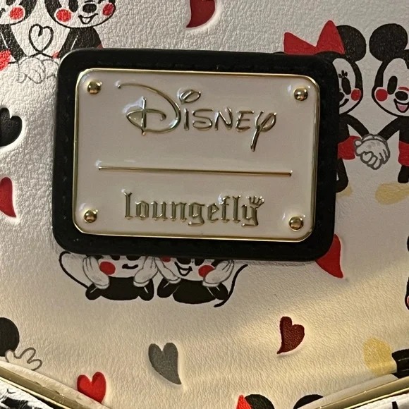 Disney Loungefly Mickey and Minnie Mouse Heart Backpack - Picture 6 of 8